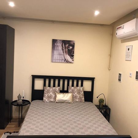 Black & White Apartments • Black Eger Esterno foto