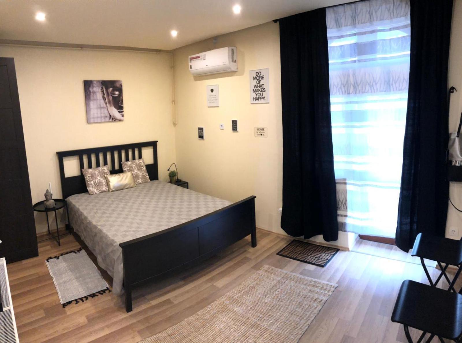 Black & White Apartments • Black Eger Esterno foto